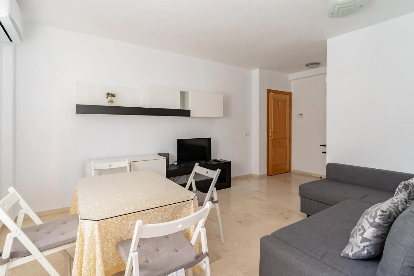 شقة Guestready - Cozy Stay In Malaga Center